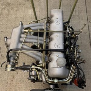 Mercedes W111 220SE M127.984 Engine